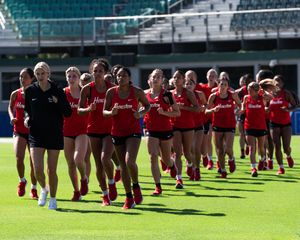 Image post by @UHCougarSoccer on Twitter