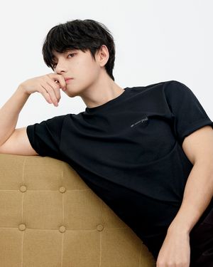 Image post by @ellemenhk on Instagram