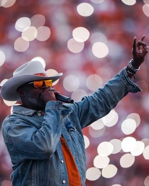 Image post by @texaslonghorns on Instagram