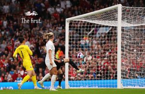 Image post by @lionesses on Instagram