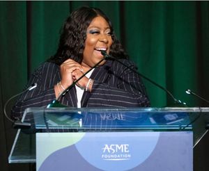 Image post by @comiclonilove on Instagram