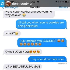 Image post by @insomniacookies on Instagram