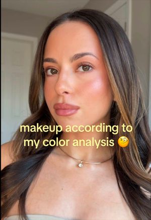 Video post by @anyaweitz on TikTok