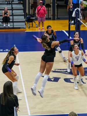 Image post by @gcu_wvolleyball on Instagram