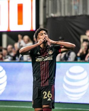 Image post by @wavyfooty on Instagram