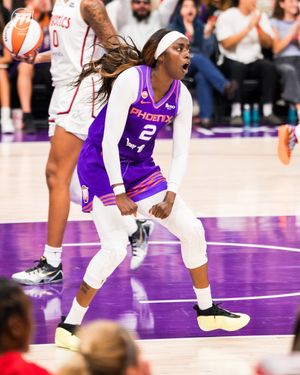Image post by @phoenixmercury on Instagram