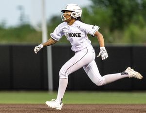 Image post by @wprofastpitch on Instagram