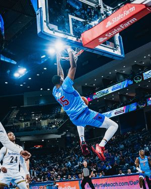 Image post by @depaulhoops on Instagram