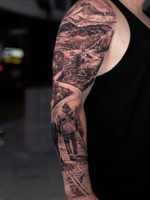 Image post by @skindesigntattoos on Instagram