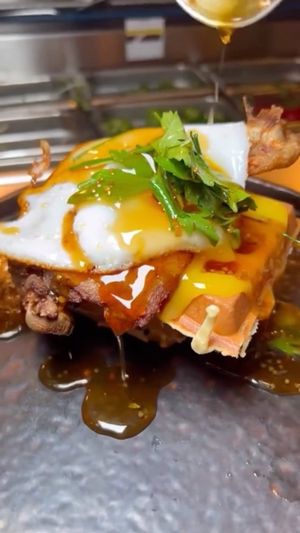 Video post by @lipsmackingfoodie on Instagram