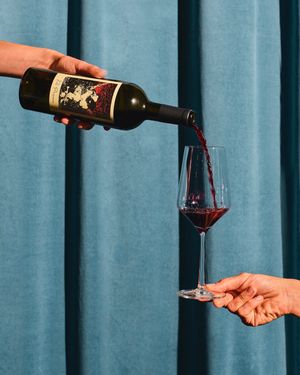 Image post by @prisonerwineco on Instagram