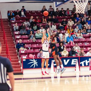 Image post by @uc_patriots on Instagram