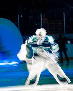 Image post by @iamhollymillenium on Instagram