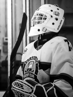 Image post by @bosak_goaltending on Instagram