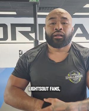 Image post by @lightsoutxf on Instagram