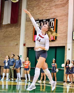 Image post by @utrgvvolleyball on Instagram