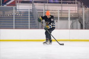 Image post by @capsyouthhockey on Instagram
