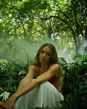 Image post by @charlyjordan on Instagram