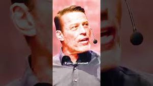 Video post by @tonyrobbinslive on YouTube