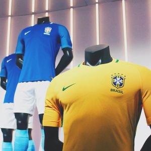 Image post by @soccerdotcom on Instagram