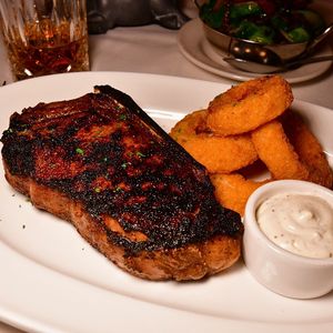Image post by @mortonssteak on Instagram