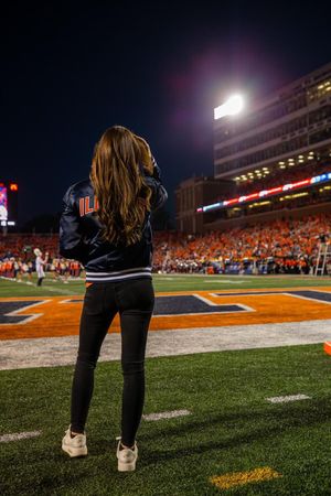 Image post by @kacystandohar on Twitter