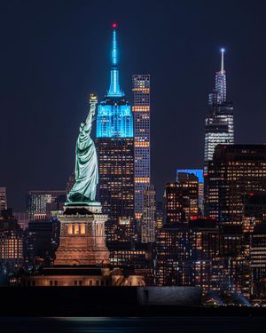Image post by @EmpireStateBldg on Twitter