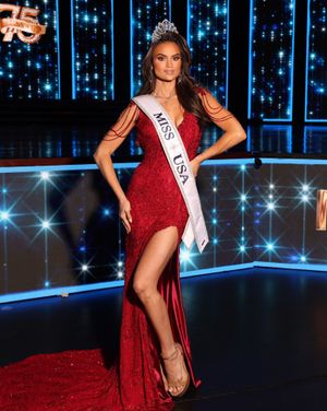 Image post by @missusa on Instagram