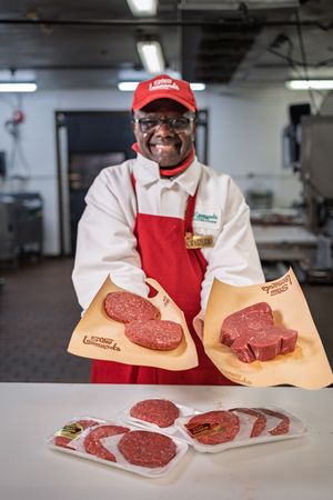 Image post by @stewleonards on Instagram