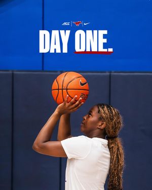 Image post by @smuwbb on Instagram