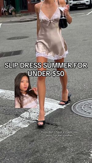 Image post by @curtsyapp on Facebook