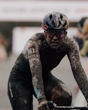 Image post by @wmncycling on Instagram