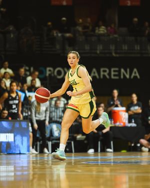 Image post by @basketballaus on Instagram