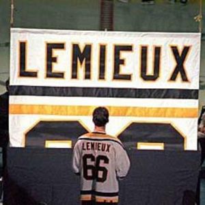 Image post by @insidetherinkcom on Instagram