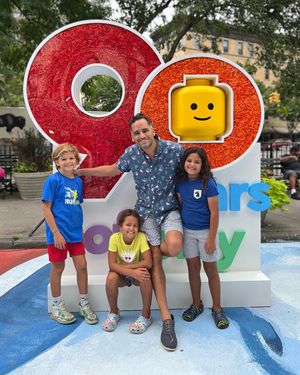 Image post by @nycgaydad on Instagram