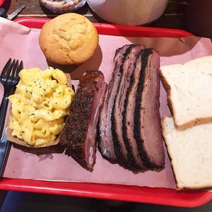 Image post by @5280foodiez on Instagram