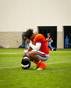 Image post by @itsjsalz on Instagram