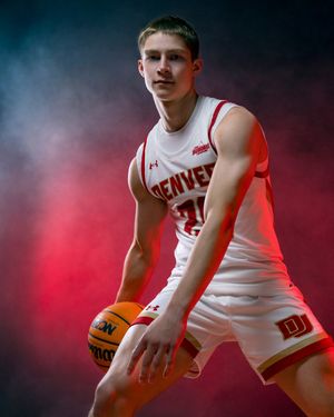 Image post by @du_mhoops on Instagram