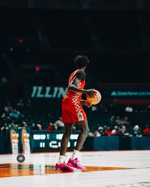 Image post by @onlysolucky on Instagram