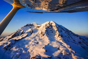 Image post by @foreflight on Instagram