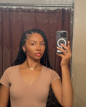 Image post by @itssharonr on Instagram