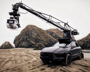 Image post by @motocrane_team on Instagram