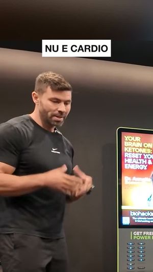 Video post by @alexvalah on Instagram