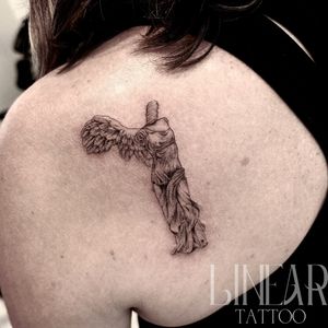 Image post by @christina.lineartattoo on Instagram