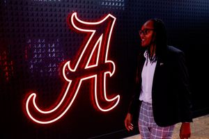 Image post by @alabamawbb on Instagram