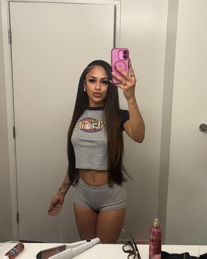 Image post by @macdaddyahna on Instagram
