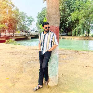 Image post by @ibhishamsoni on Instagram