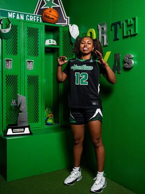 Image post by @kamyra_kb on Instagram