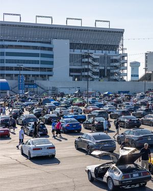 Image post by @charlottemotorspeedway on Instagram