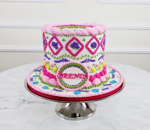 Image post by @rr_cakedesigners on Instagram